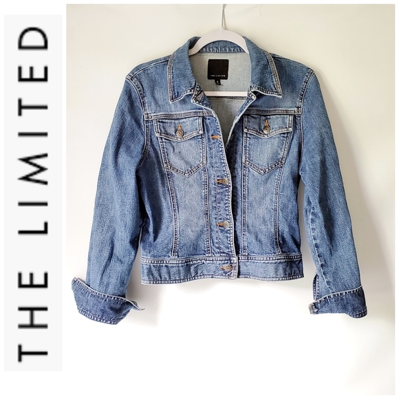 The Limited Jackets & Blazers - The Limited Jean Denim Jacket EUC!